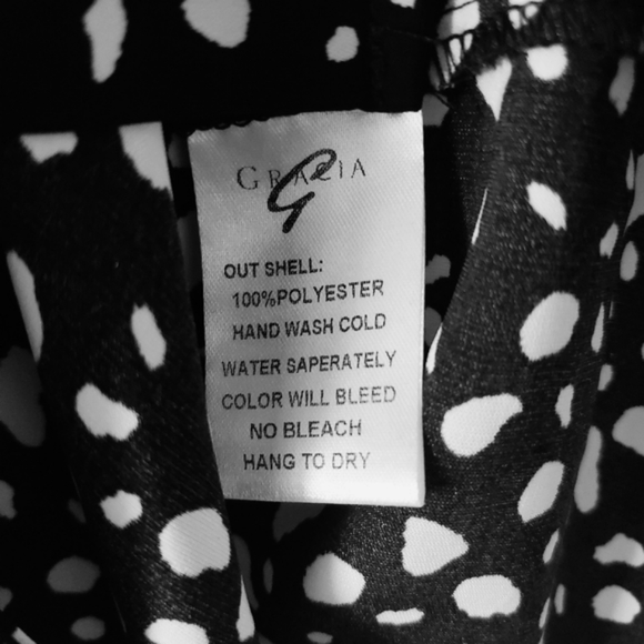 Gracia Black and White Animal Print Button-down Fishtail Peplum Top Size S - Picture 8 of 8